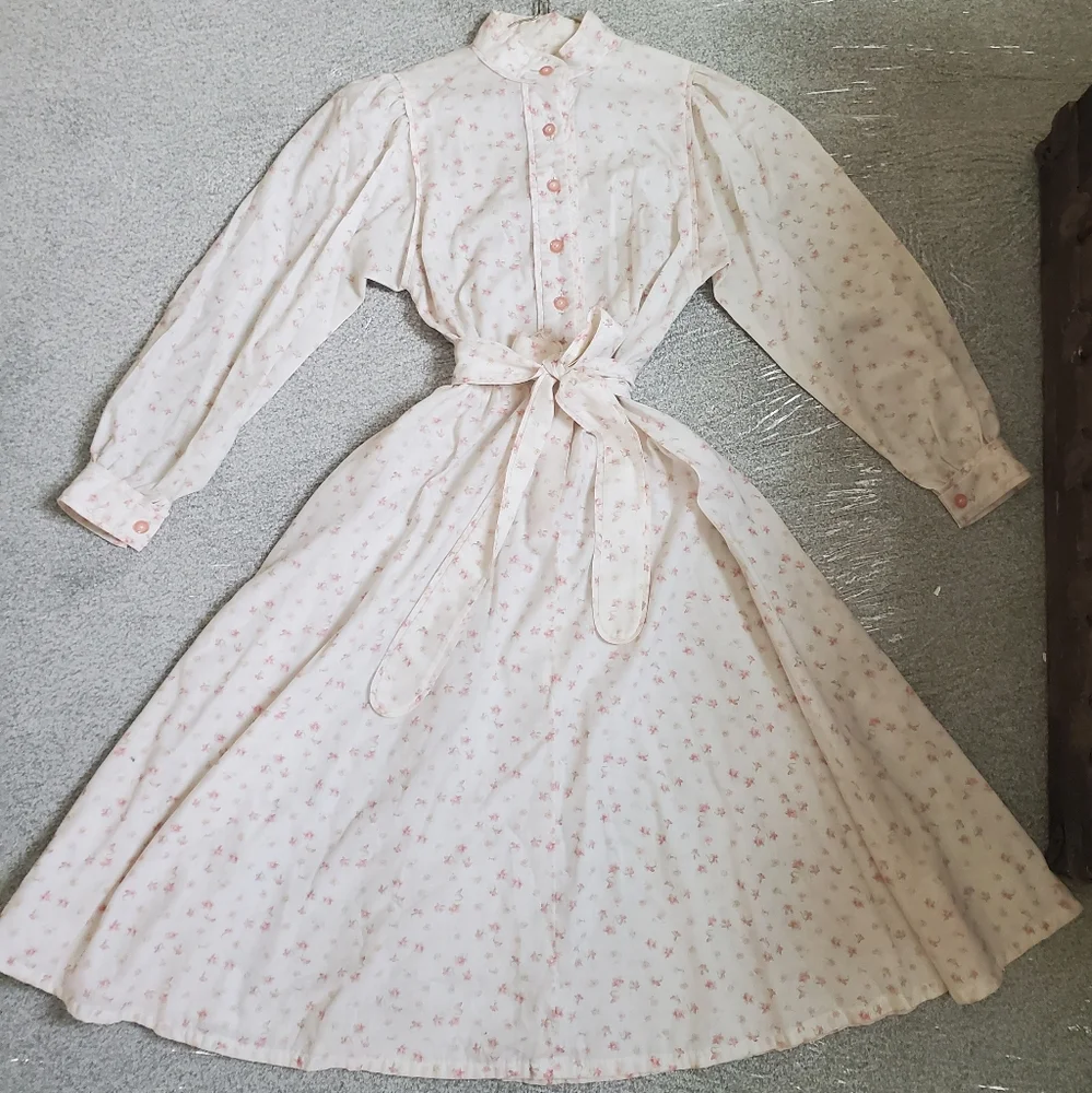 SOLD - Picture 2 of 5